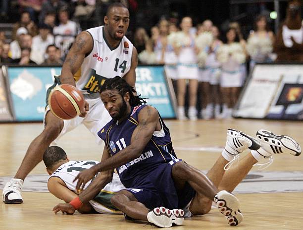 尤其是在总 尤其是在总